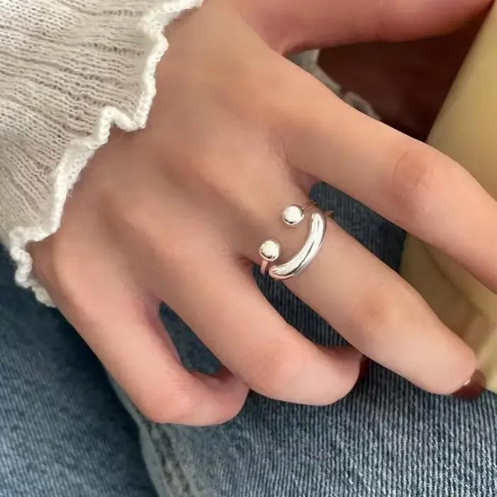 PONYKISS – bague ouverte minimaliste couleur argent avec visage souriant mignon pour femmes et fille