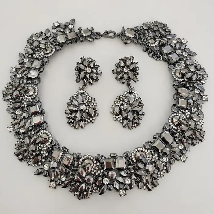 2026 nouveau indien Vintage pistolet gris cristal strass grand collier