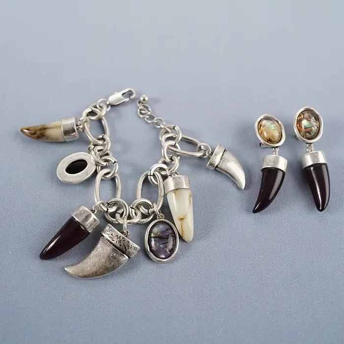 Ensemble de bijoux pour femmes, Bracelet et boucles d'oreilles en forme de bullhorn, bijoux animaux à la mode, artisanat robuste, breloque personnalisée, fête quotidienne