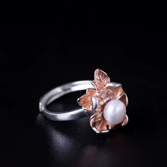 Bague en argent sterling 925 sertie de perle d'eau douce naturelle avec design floral pour femmes occasions spéciales anniversaires mariages