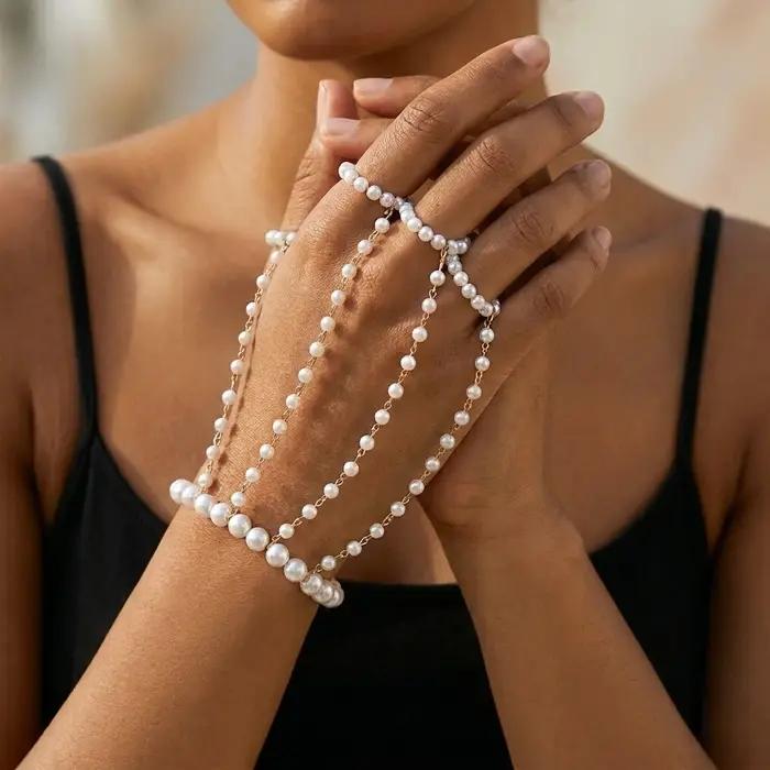 Bracelets de doigt en perles d'imitation tendance pour femmes