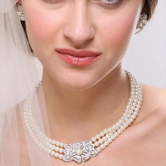 Ensemble collier, boucles d'oreilles et bracelet de mariée de style français - accessoire polyvalent et élégant pour