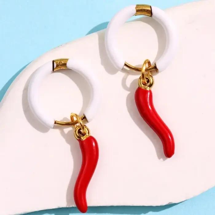 Boucles d'oreilles en émail en forme de piment, d'aubergine et de graine de haricot