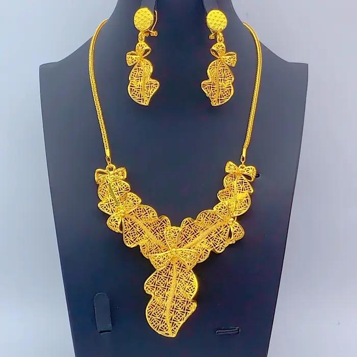 Ensemble de bijoux plaqué or 24 carats pour femmes