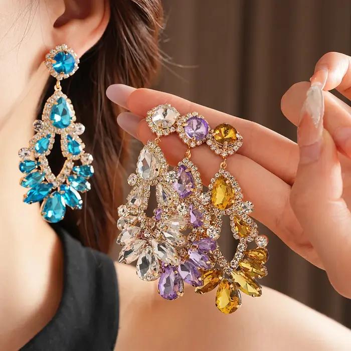 Boucles d'oreilles antiques en strass pour femmes