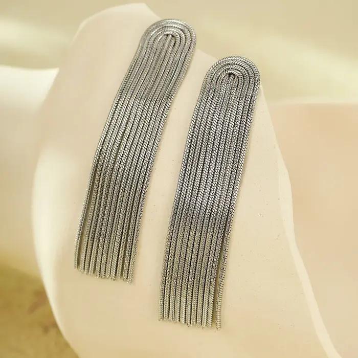 Boucles d'oreilles longues à franges pour femmes
