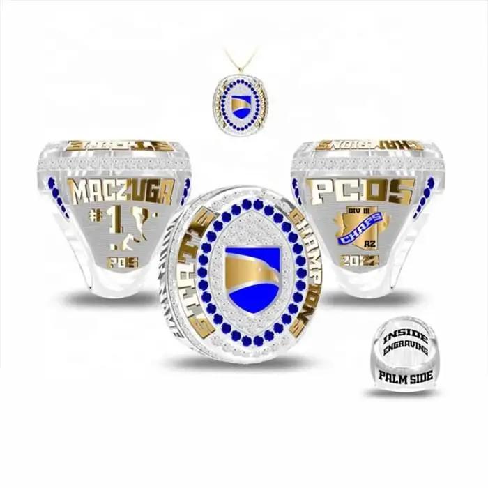 Bague de championnat de conception personnalisée. Personnalisable avec noms et numéros.
