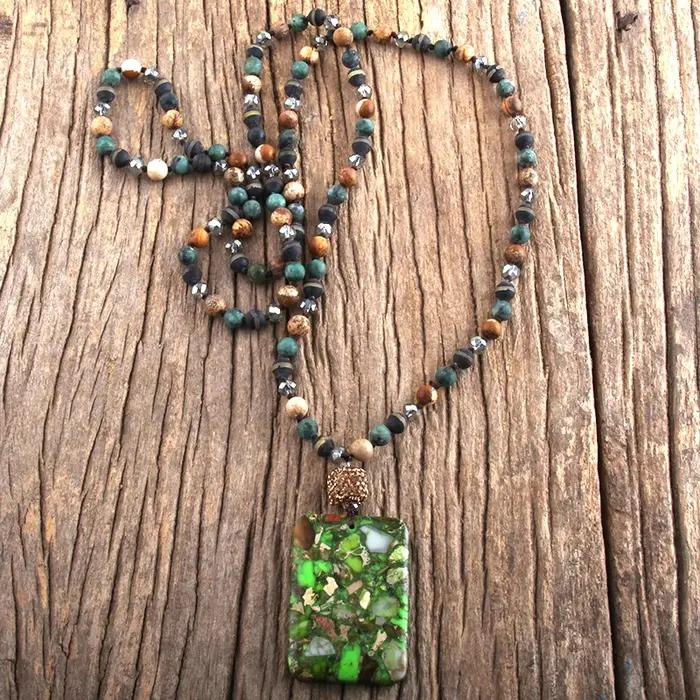 Collier Boho en cristal de charbon naturel de forme aléatoire