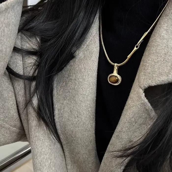 Collier en pierre d'oeil de tigre cuivre plaqué noir pour femmes style Y2K bijou tracker humeur occassions spéciales et quotidiennes