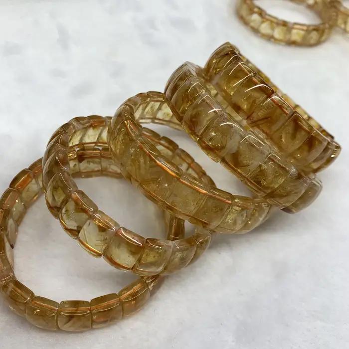 Bracelet de perles de pierre de papeterie jaune pour femme