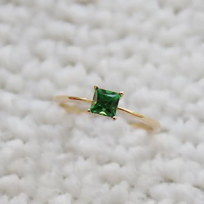 Bague émeraude de fiançailles exquise en argent Sterling 2024