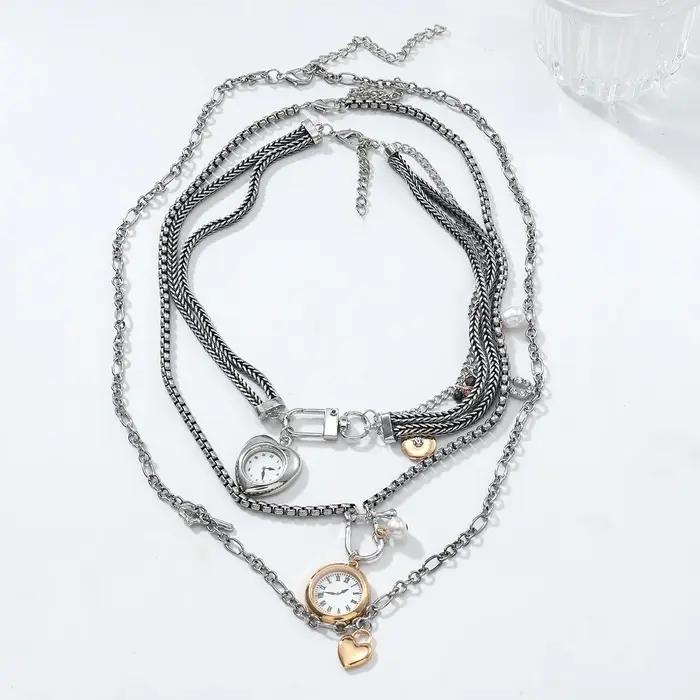 Colliers avec pendentif montre personnalisés pour femmes