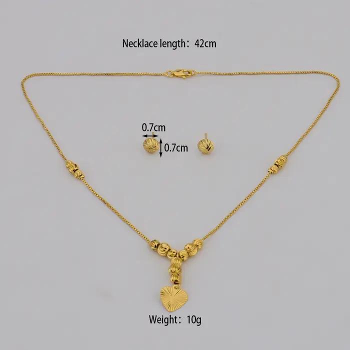 Collier pendentif en forme de cœur pour femme