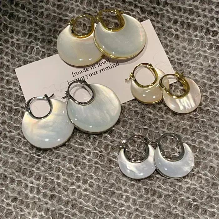 Boucles d'oreilles en nacre blanche Double face naturelle pour femmes, 2025