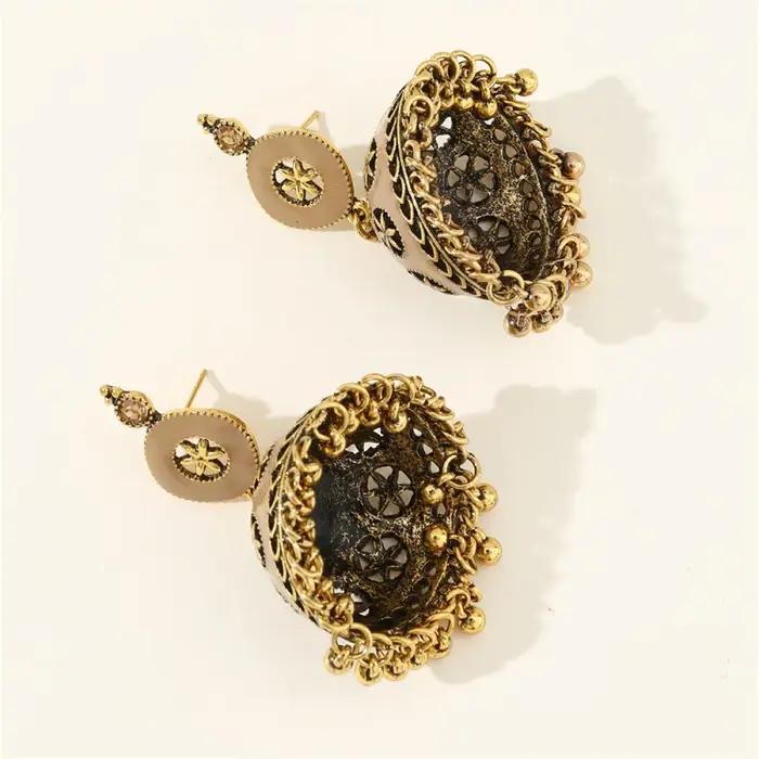 1 paire de boucles d'oreilles bohèmes à clochettes – Breloques de style antique avec accents en émail brillant