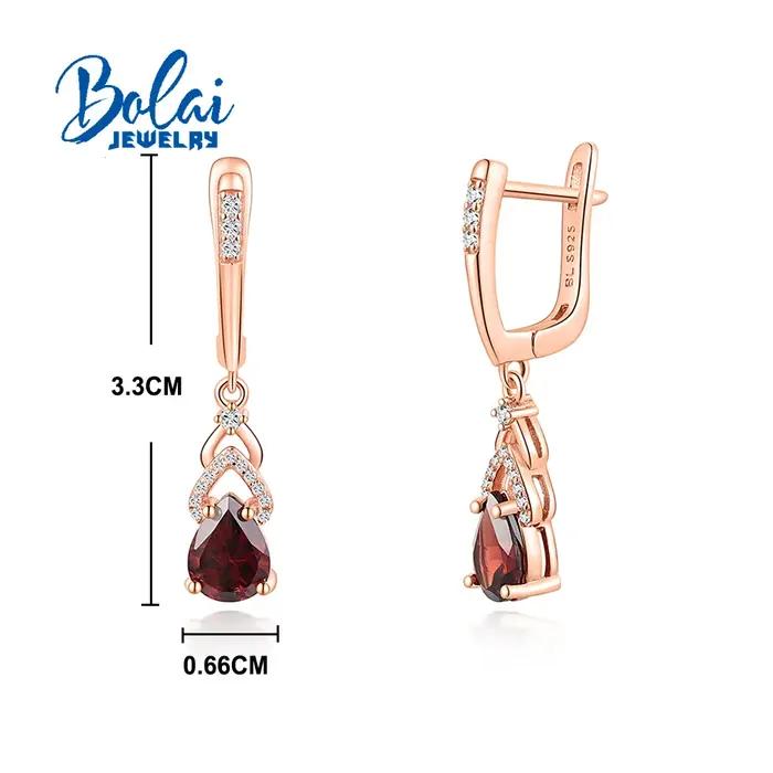 Boucles d'oreilles en argent Sterling 925 serties de grenats rouges naturels pour femmes pour les occasions spéciales comme les anniversaires et les mariages