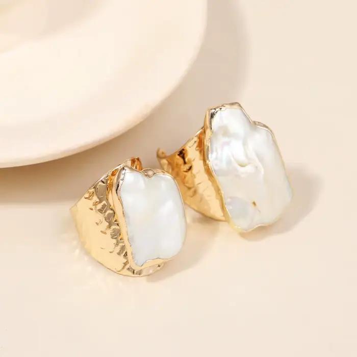 Bague pour femme en perle baroque naturelle d'eau douce, élégante et audacieuse, en cuivre, bague de fiançailles, cadeau de bijoux 진주반지