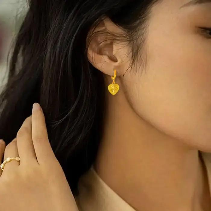 Boucles d'oreilles pendantes en or jaune 24 carats pour femmes