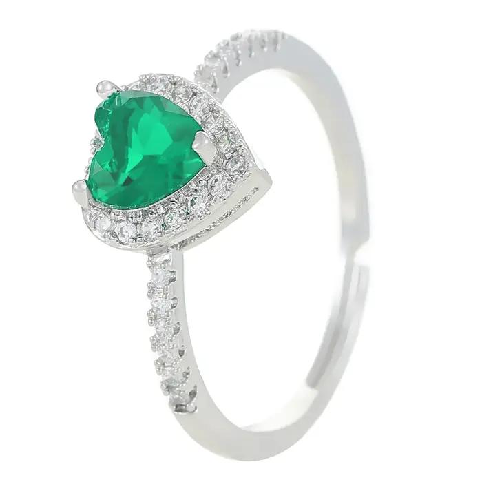 Bague de luxe en cristal de cœurs colorés pour femmes