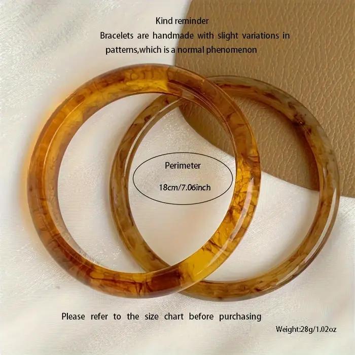 Ensemble de 2 bracelets en résine rétro pour le tempérament des femmes