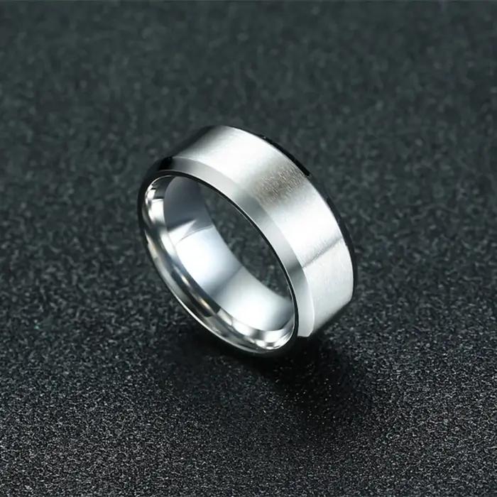 Bague Prjewel en acier inoxydable brossée avec bord biseauté pour homme et femme, bijou personnalisable pour mariage et occasions spéciales