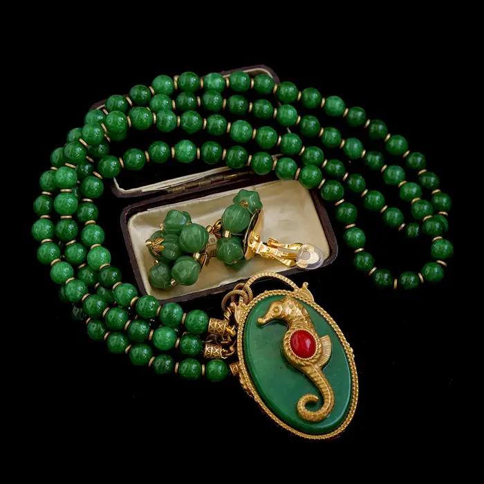 Collier et boucles d'oreilles Hippocampus double couche en agate verte