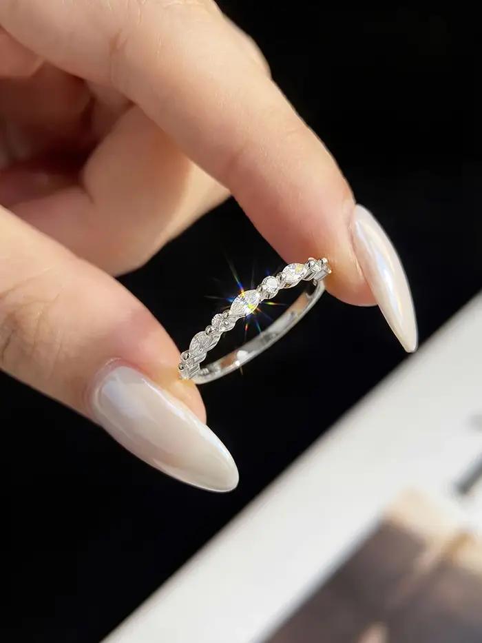Bague élégante en argent Sterling 925 avec diamant Moissanite véritable