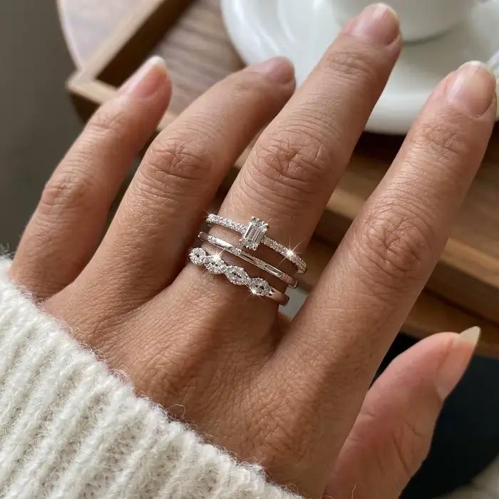 Bague Cube de Sucre Harlermoon en Cuivre Sertie de Zirconium Blanc Minimaliste Pour Femme Occasions Spéciales Empilable