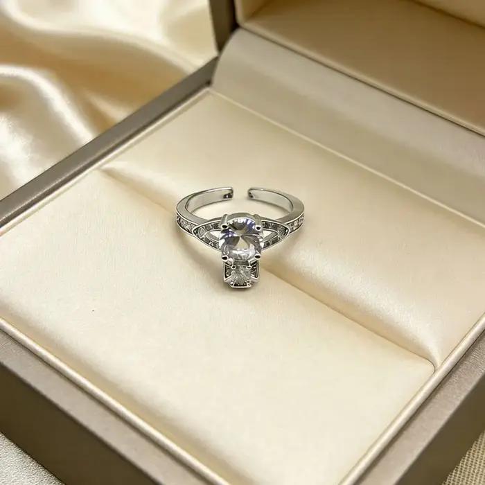 Bague Ouverte Ajustable Élégante Design Planète Entièrement Sertie de Zirconium Saturne