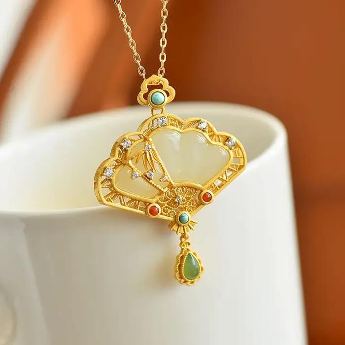 Pendentif en forme d'éventail en jade blanc naturel Hetian