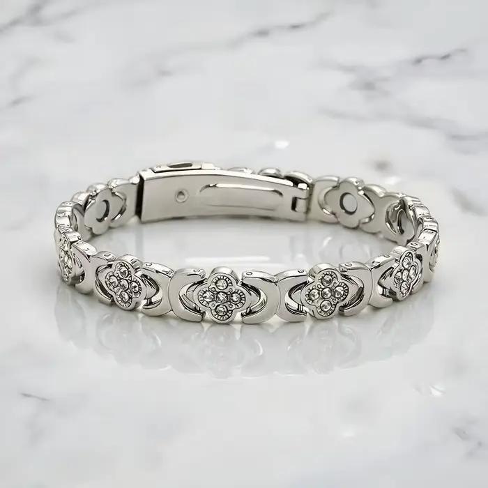 Bracelet magnétique porte-bonheur pour femmes ; Bracelet en cuivre réglable ; Idéal pour offrir des cadeaux de bijoux récents aux amoureux, aux mères et aux sœurs