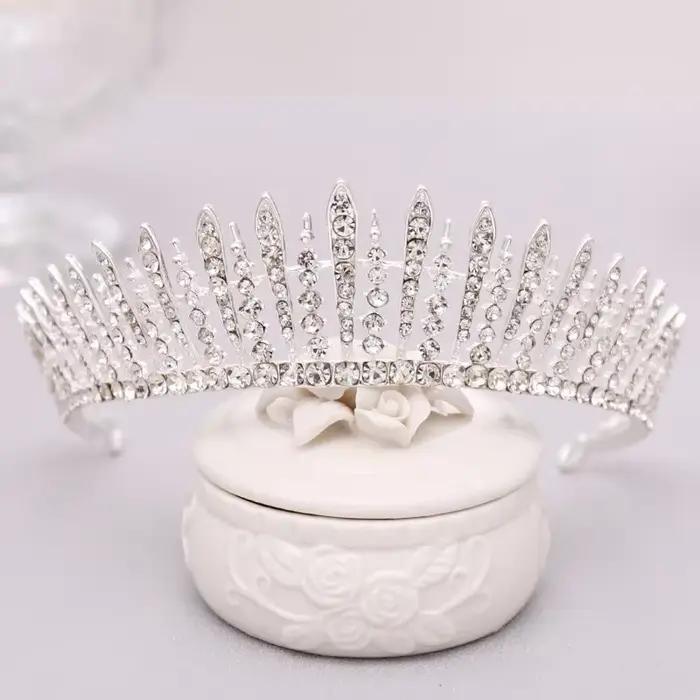 Nouvelle Couronne de Mariée en Cristal