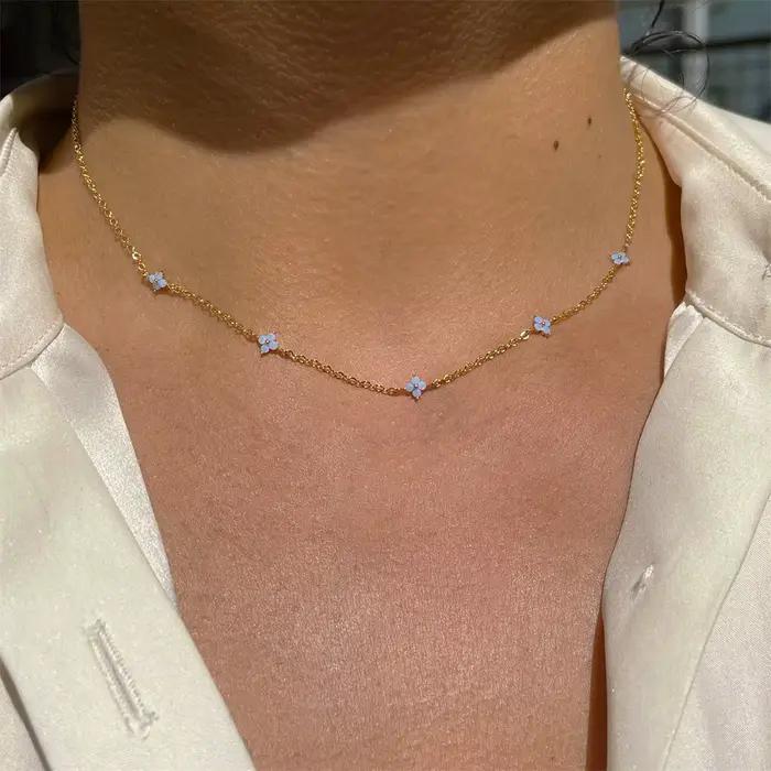 Collier de fleurs bleues en cristal plaqué or pour femmes, bijoux de mode élégants, cadeaux pour anniversaire et Saint-Valentin, collier ras du cou, nouveau modèle