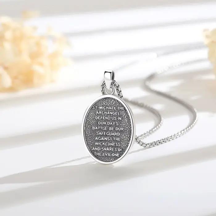 Collier Eudora en Cuivre Saint Michel Pendentif Médaille Archange Bijou de Protection Vintage pour Hommes Occasions Spéciales Cadeau Festival