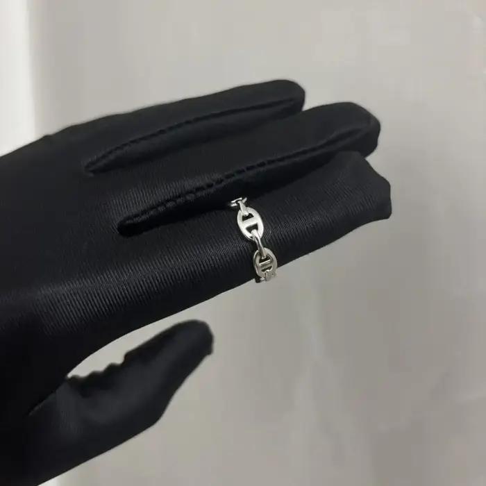 Bague à chaîne ovale électroplaquée classique et élégante, adaptée aux bijoux pour hommes et femmes,