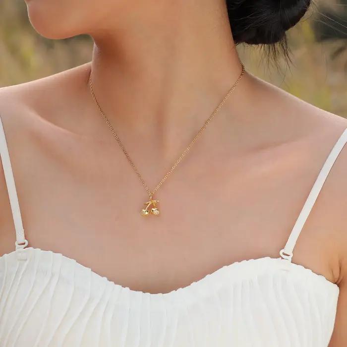 Collier femme Zircon cubique cerise pendentif Danity chaîne en acier inoxydable réglable