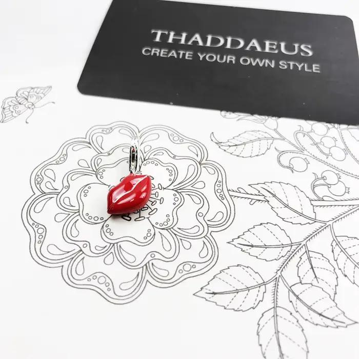 Pendentif en argent sterling 925 serti de lèvres en baiser rouge romantique pour femmes occasions spéciales mariage fiançailles anniversaire cadeau