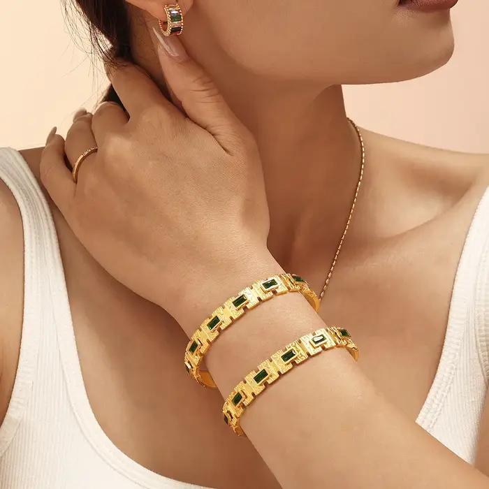Bracelets en acier inoxydable Palace pour femmes