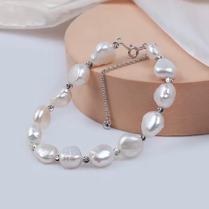 Bracelet en perles d'eau douce baroques et boutons plaqué argent pour femmes élégantes occasions spéciales cadeau original