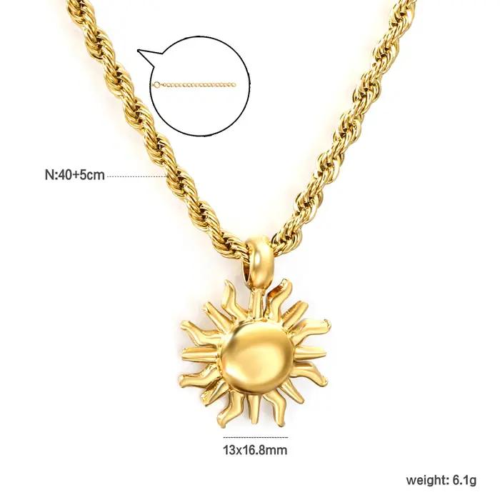 Collier pendentif soleil en acier inoxydable