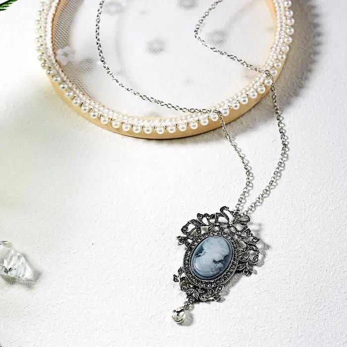 Long collier Rinhoo vintage