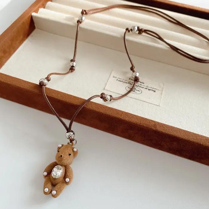 Colliers avec pendentif ours en peluche pour femmes