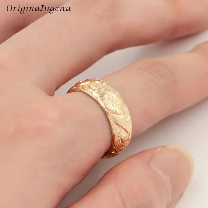 Bague en or rempli 14K à fleurs personnalisée pour femmes, élégante et hypoallergénique, idéale pour les occasions spéciales et le quotidien