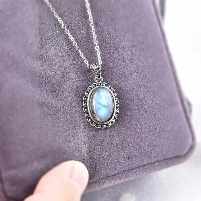 Pendentif en Labrumen Naturel Plaqué Argent pour Femme