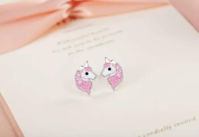 Boucles d'oreilles licorne hypoallergéniques en argent rose clair scintillant avec Zircon pour petites filles, bijoux pour enfants, fête d'anniversaire