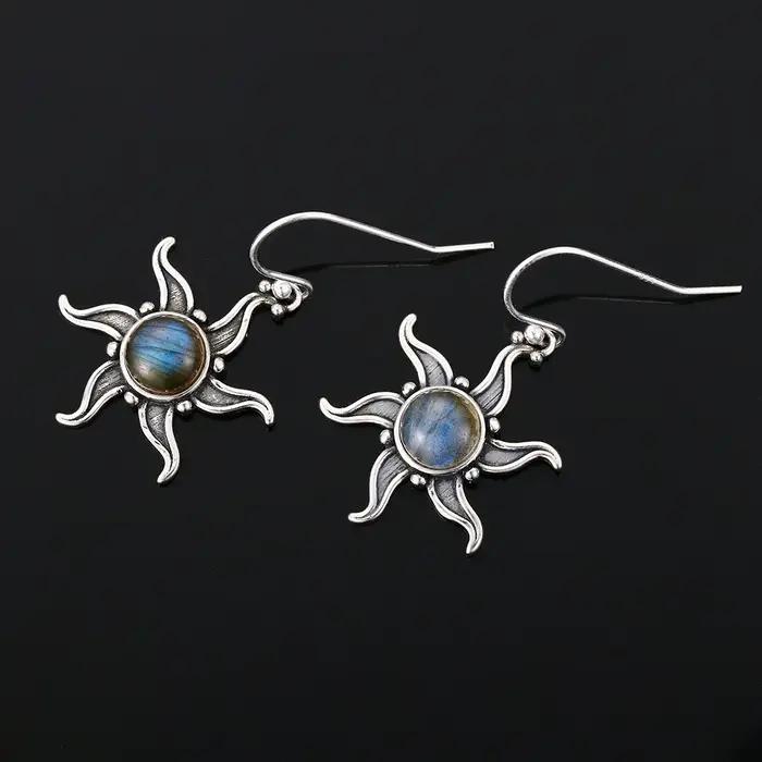 Boucles d'oreilles en argent Labradorite naturelle vintage pour femmes occasions spéciales partys sorties élégantes et mystérieuses