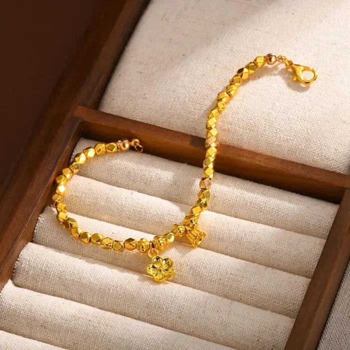 Bracelet à breloques en forme de cloche