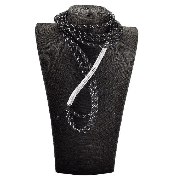 UKEBAY – colliers en maille