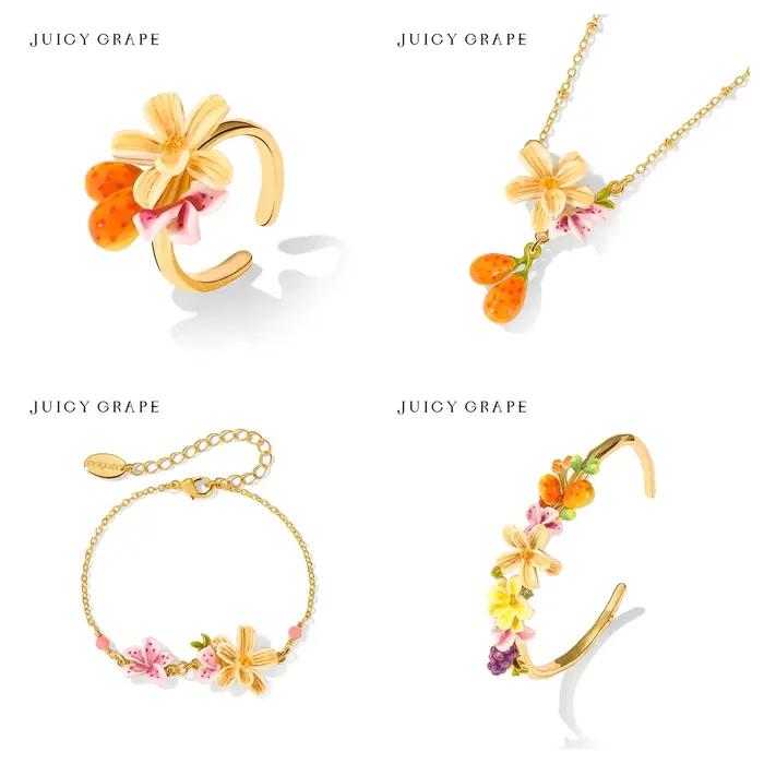 Parure de bijoux émail fleur de poirier 'Juicy Grape' style bohème