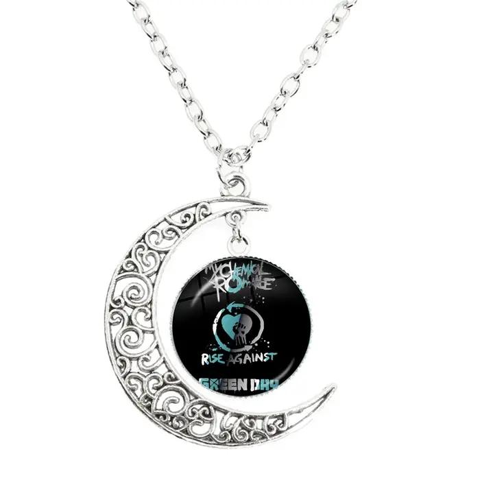 Collier Punk My Chemical Romance Rock Band lune